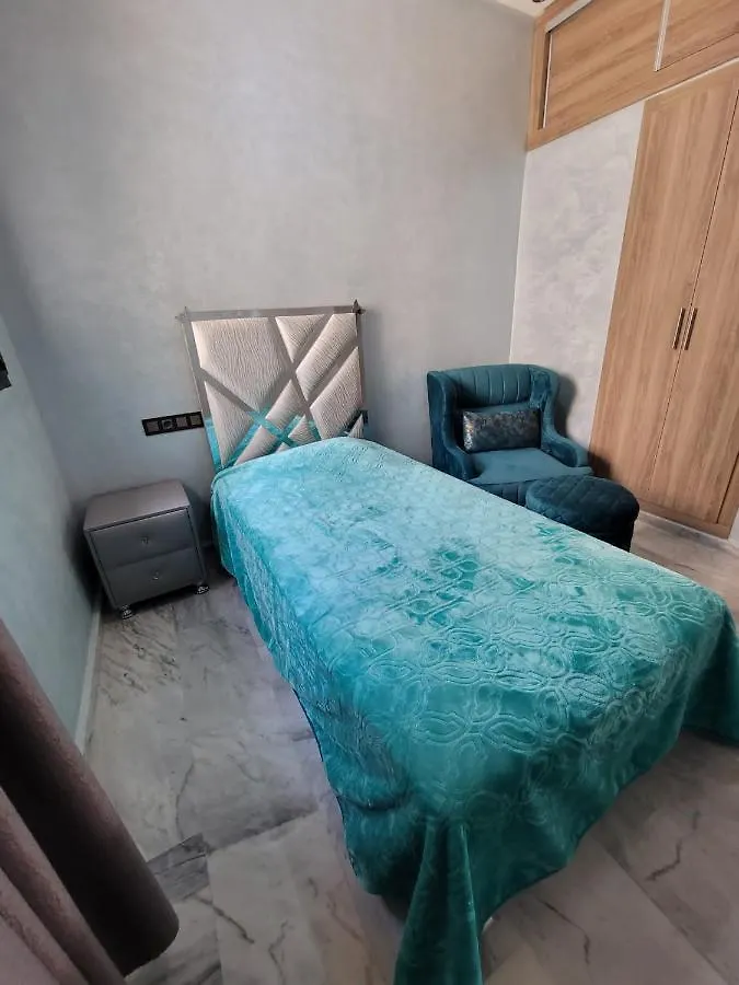 Zr Comfort Delux Fez 0*,  Marruecos